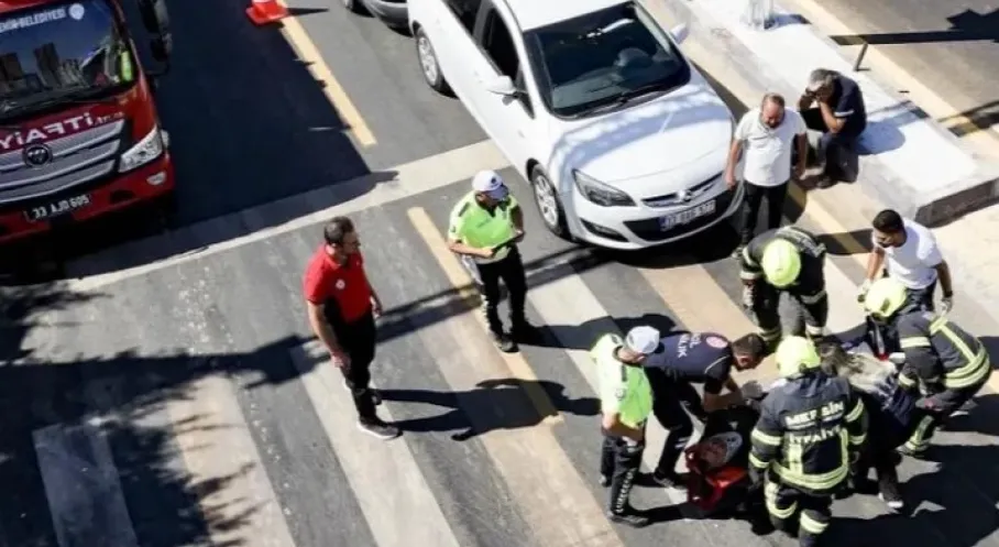 Mersin'de Nefes Kesen Trafik Tatbikatı: 'Bir Kural, Bir Ömür!'