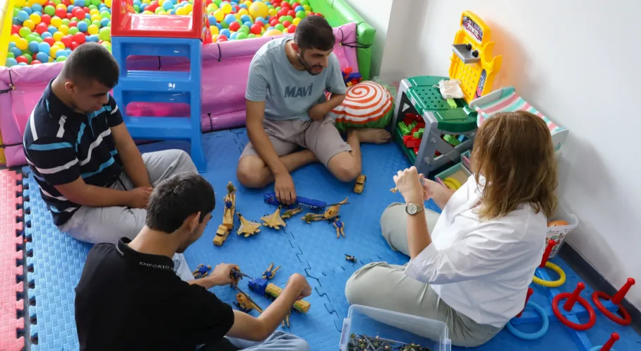 Mersin'de Mola Evleri Mucizesi: Çocuklar Mutlu, Aileler Rahat!