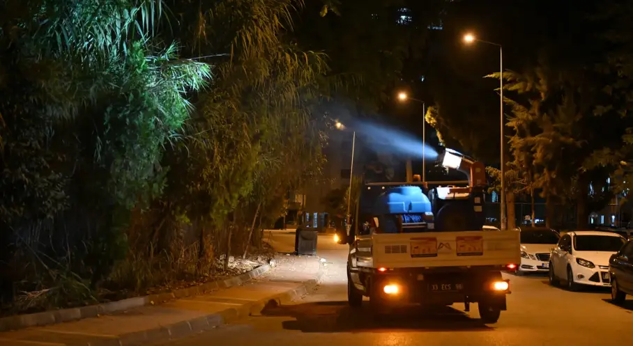 Mersin’de Zararlılara Karşı 13 İlçede Kesintisiz İlaçlama