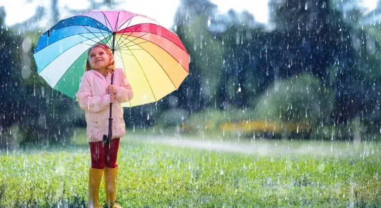 Meteoroloji Uyardı: Bahar Yağmurları Türkiye'yi Teslim Alacak! İşte Detaylar