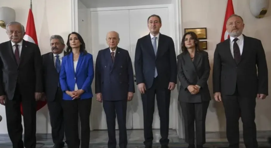 Son Dakika: Bahçeli'den DEM Parti'ye Kritik Ziyaret! Siyasette Neler Oluyor?