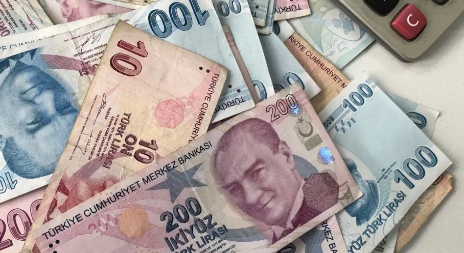 Milyonların Gözü Aralık Ayında: Memur ve Emekli Maaş Zammında Son Viraj!