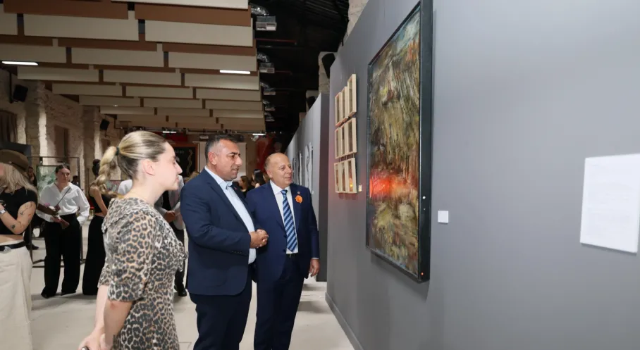 Misis'in Gizemli Tarihi Çağdaş Sanatla Canlandı! 'Devriye' Sergisi Göz Kamaştırıyor