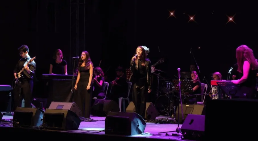 MOD10 Gençlik Orkestrası Altınova'yı Coşturdu! Kurtuluş Bayramı Konseri