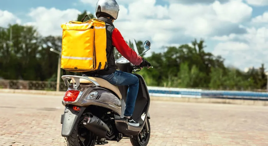 Moto Kurye Düzenlemesi Sonrası Rekor Başvuru! 72 Bin Kurye Yollarda