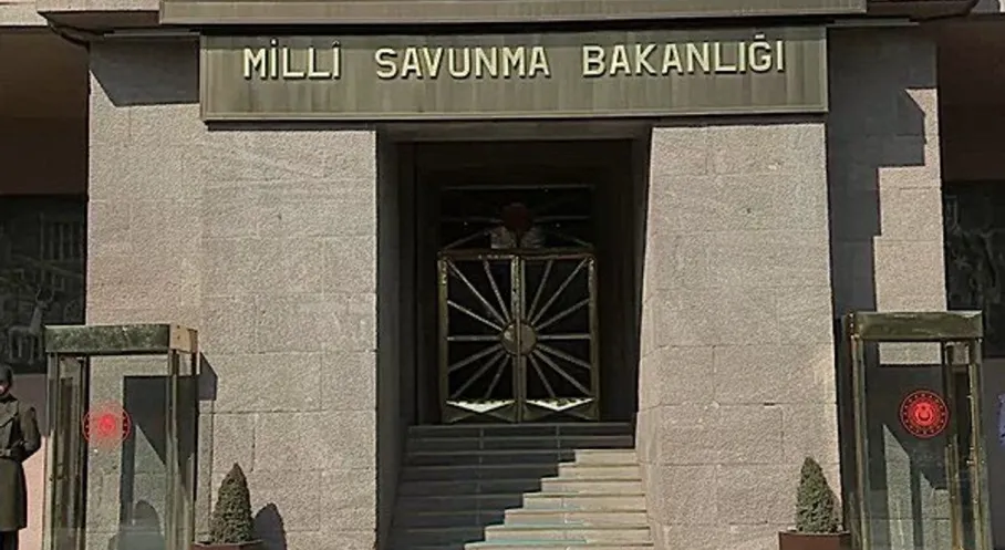 MSB Duyurdu: Pençe-Kilit'te Mağara İmha Edildi! Çok Sayıda Mühimmat Ele Geçirildi