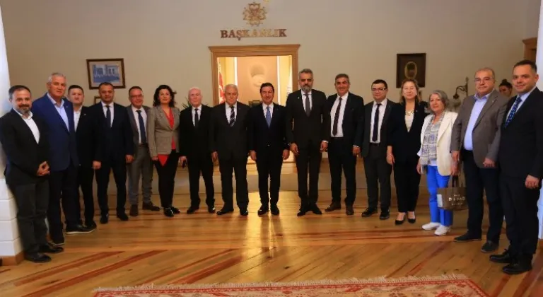 Muğla Valisi Dr. İdris Akbıyık, Muğla Büyükşehir Belediye Başkanı Ahmet Aras’ı Ziyaret Etti