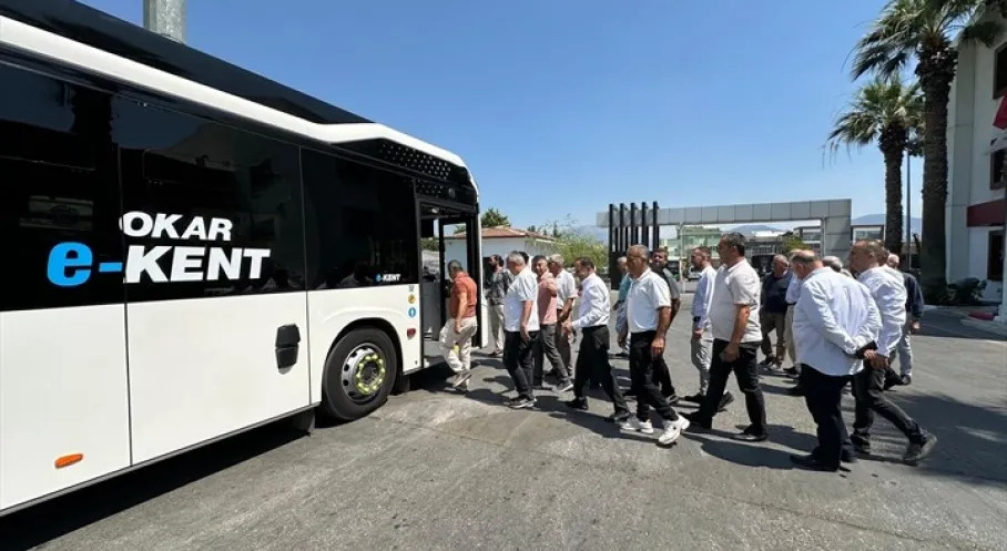 Denizli'de Devrim! Muhtarlar Elektrikli Otobüsleri Test Etti