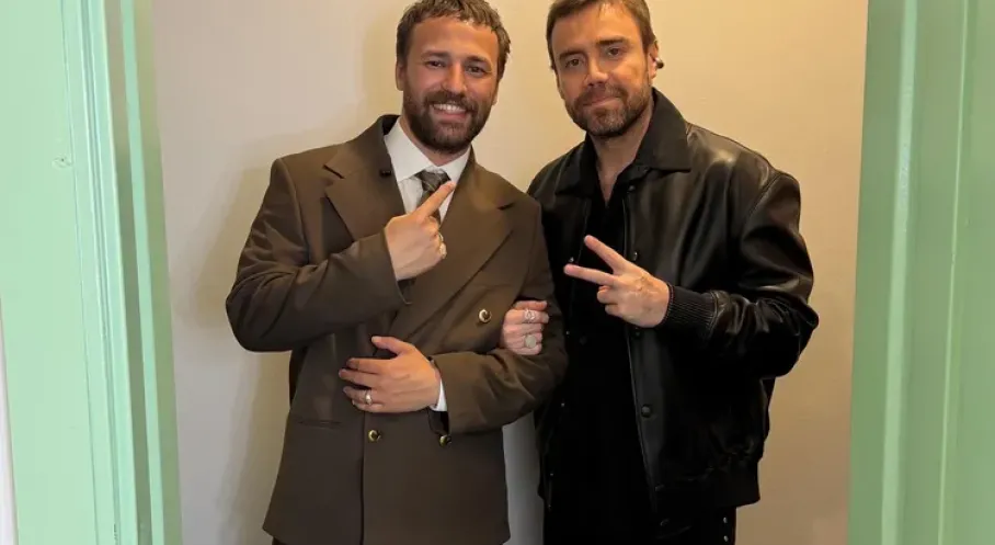 Harbiye'de Olay Düet: Murat Dalkılıç'tan Anıl Durmuş Konserine Büyük Sürpriz!