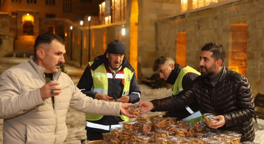 Nevşehir Belediyesi'nden Miraç Kandili'nde Anlamlı Jest: Binlerce Kişiye İkram!