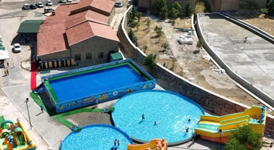Nevşehir Kayaşehir'de Spor Rüzgarı Esti! Yüzme Havuzu Açıldı!