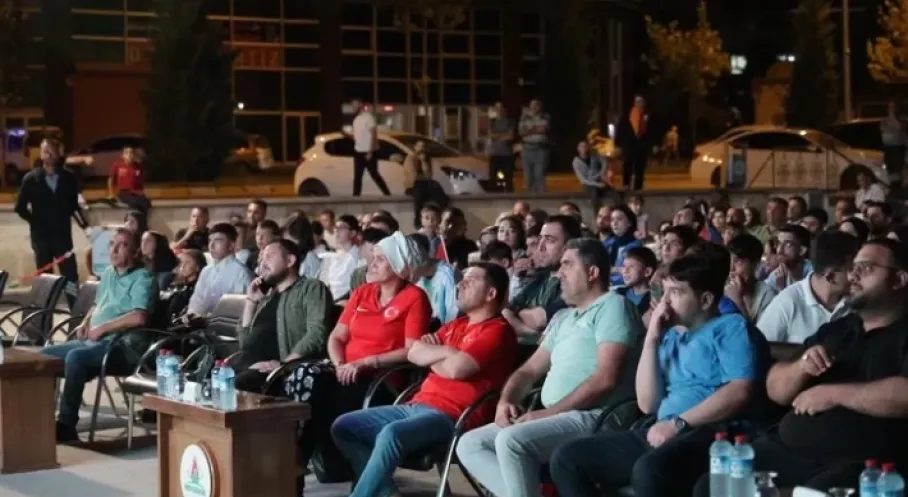 Nevşehir Milli Coşkuya Boğuldu: Gürcistan Zaferi Kutlamaları!