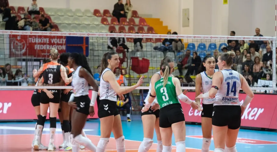 Nilüfer Belediyespor Eker'den Dev Sürpriz! Eczacıbaşı'nı Devirdi!