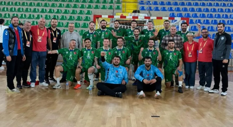 Nilüfer Belediyespor Hentbolda Coştu! Deplasmanda Güneysuspor'u Farklı Yendi