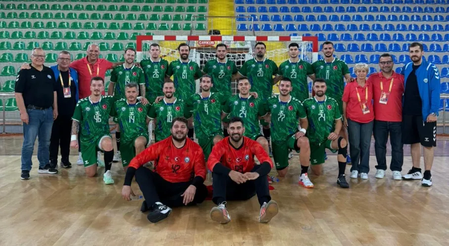 Nilüfer Belediyespor Hentbolda Fırtına Gibi! Rize'yi Deplasmanda Ezdi Geçti