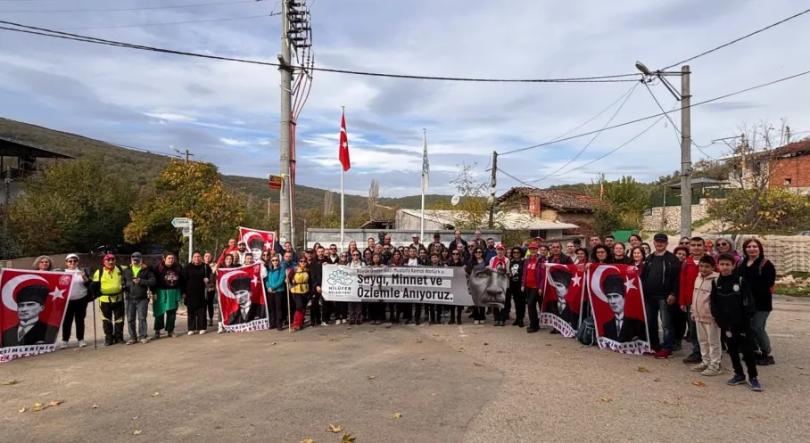 Nilüfer'de Ata'ya Saygı Yürüyüşü: Mysia Yolları'nda Anlamlı Buluşma!