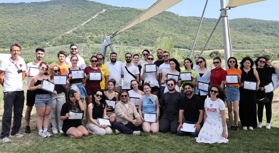 Nilüfer'de Geleceğin Liderleri Yetişiyor: Gönüllülük Kampında Projeler Hayat Buldu!
