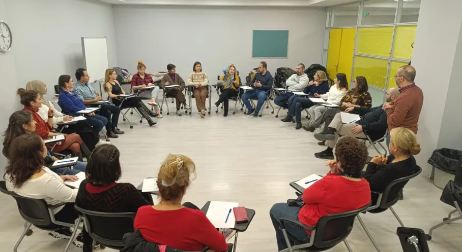 Nilüfer'de Gönüllülüğün Geleceği Şekillendi: Dijital Çağ ve Toplumsal Adalet Vurgusuyla Yeni Bir Dönem!