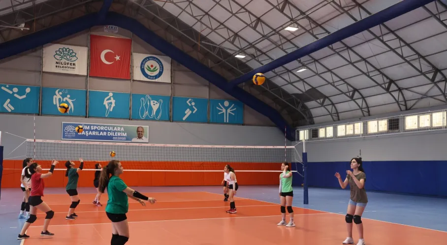 Nilüfer'de Kış Sporları Coşkusu Başladı! Çocuklar İçin Kayıtlar Açık!