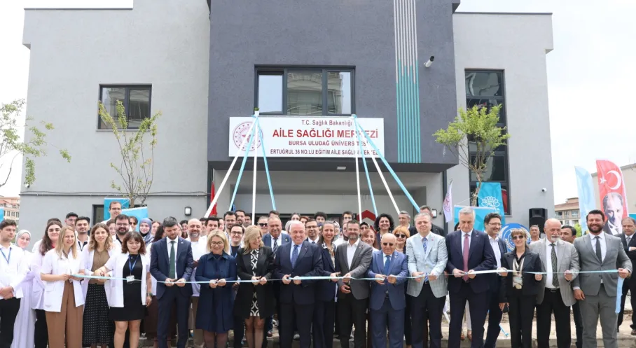 Nilüfer'den Ertuğrul Mahallesi'ne Dev Hizmet: Sağlık ve Muhtarlık Tek Noktada!
