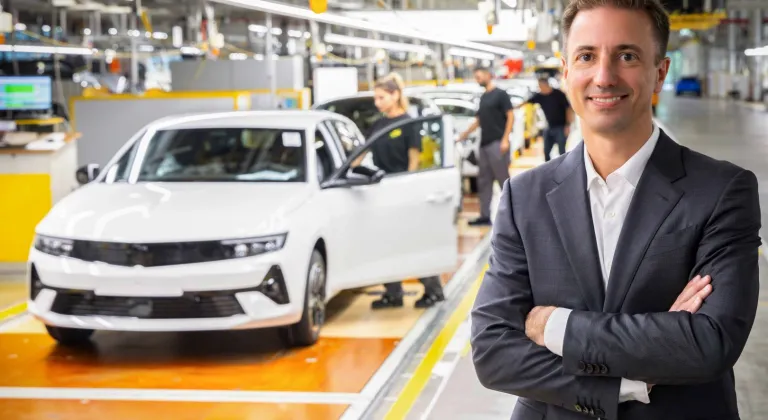 Opel CEO'su Florian Huettl'ın Görev Süresi Uzatıldı! İşte Detaylar
