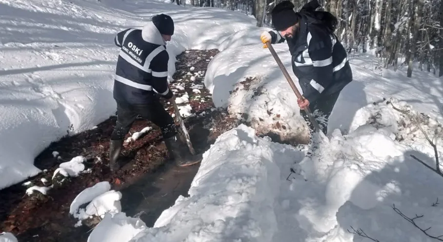 Ordu Donarken Susuz Kalmıyor! OSKİ'den Kar Altında 400 Kişilik Kesintisiz Su Operasyonu