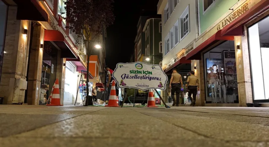 Ordu Sırrıpaşa Caddesi Yenilendi! Açık AVM Konseptiyle Ziyaretçi Akınına Uğruyor