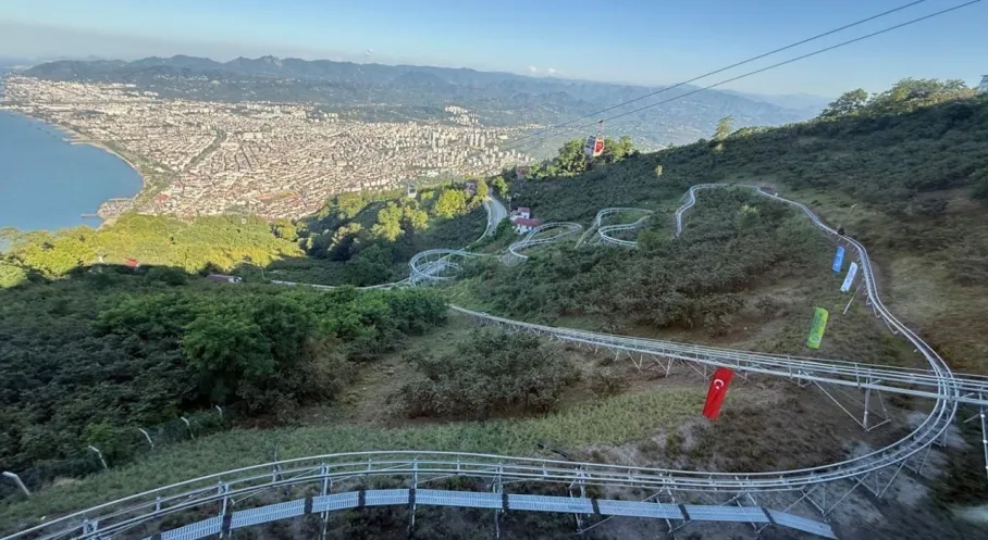 Ordu'da Adrenalin Zirvesi! Dağ Kızağı ve Sosyal Tesisler Kapılarını Açtı