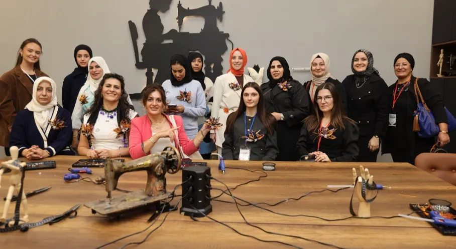 Ortadoğulu İş Kadınları Kocaeli'de Moda Akademisi'ne Hayran Kaldı!