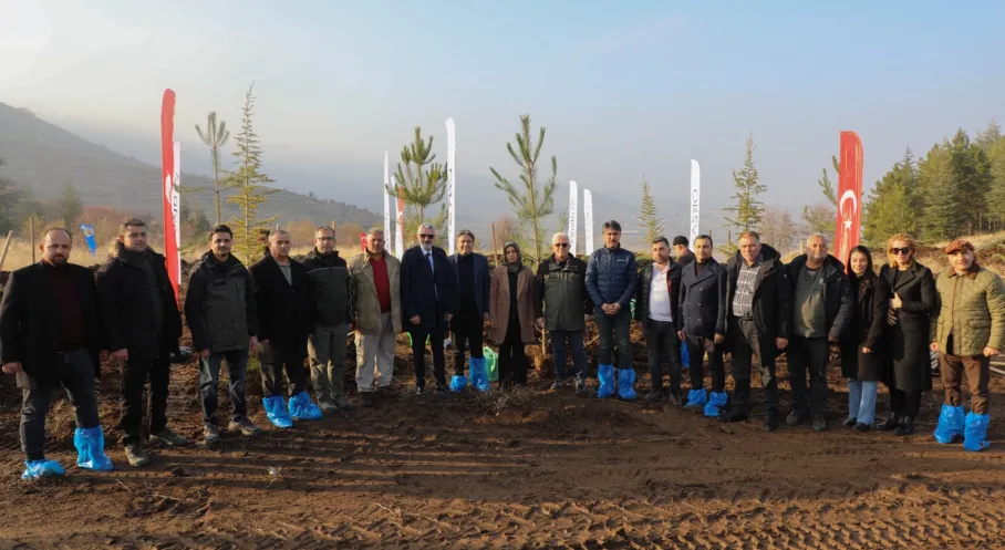 Orzax'tan Elazığ'a 10.000 Fidanlık Anlamlı Destek: Hatıra Ormanı Projesi Hayata Geçti!