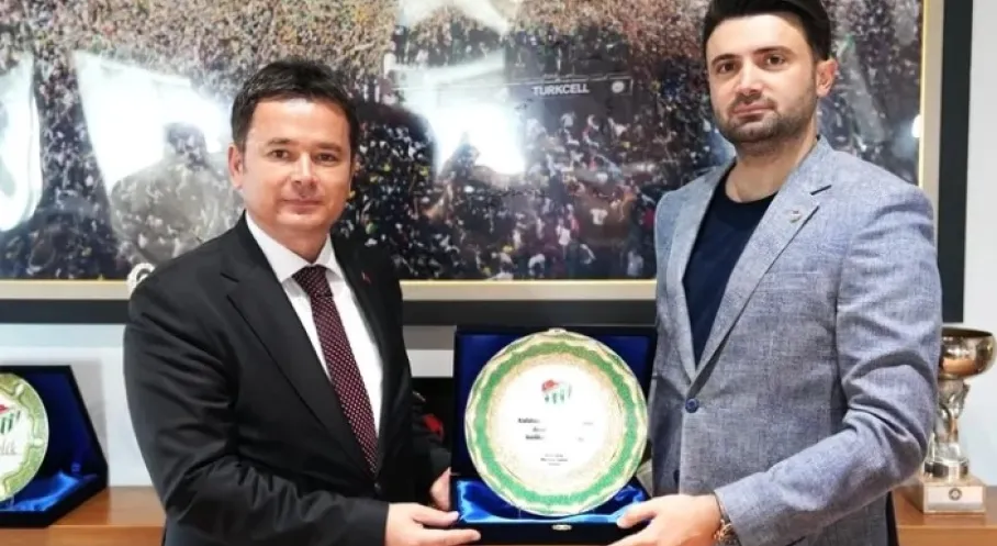 Osmangazi'den Bursaspor'a Süper Lig Desteği! Başkan Aydın'dan Müjde!