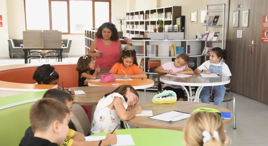 Osmangazi'de Minik Yazarlar Keşfediliyor! Çocuklara Yazma Sevgisi Aşılanıyor
