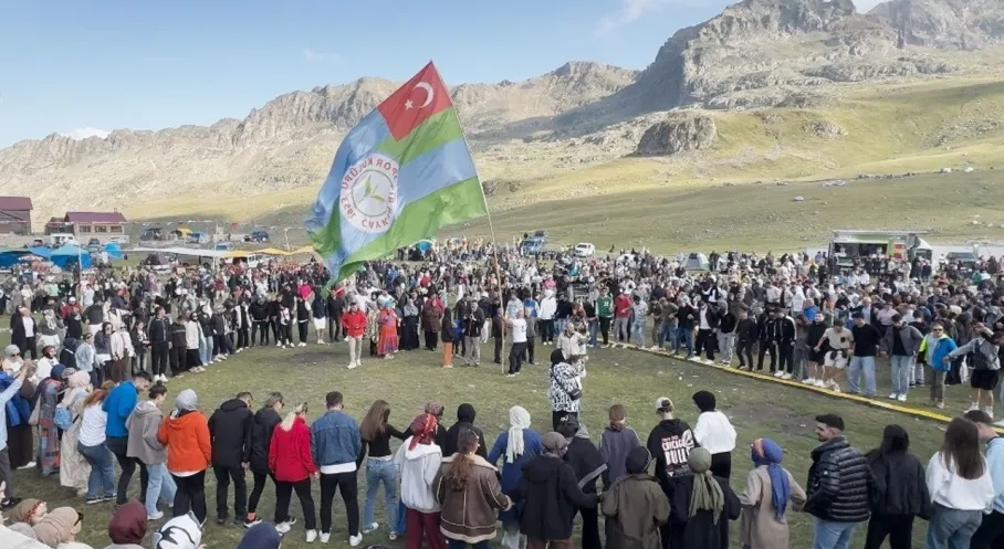 Ovit Yaylası Şenlikleri Coşkusu: On Binler Horonda Buluştu!