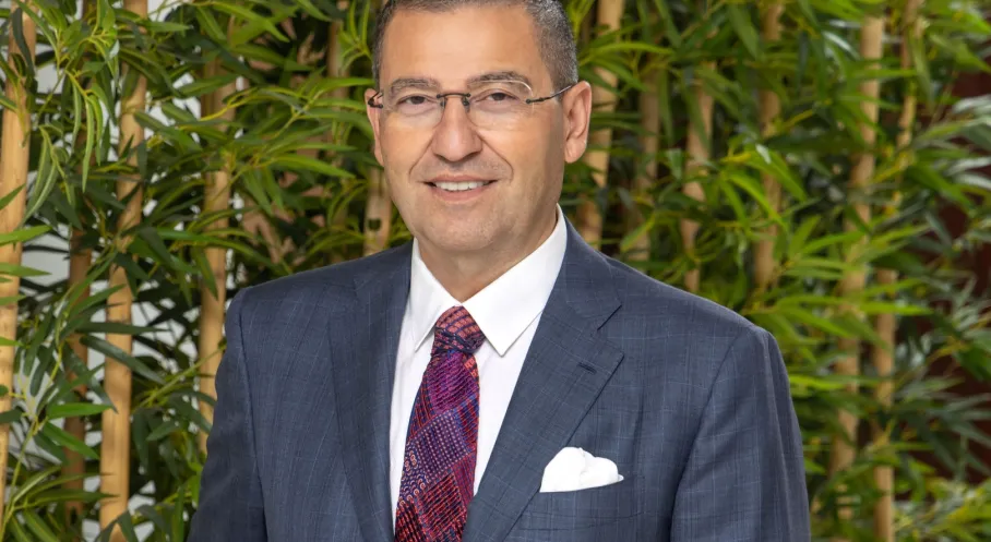 OYAK Çimento'dan Dev Hamle: Türkiye'nin En Büyük Öz Tüketim Güneş Enerjisi Santrali Devreye Girdi!