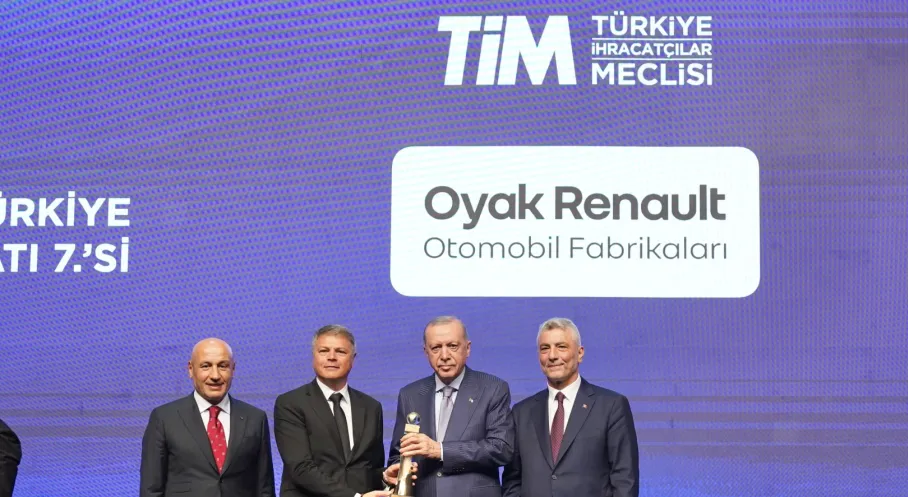 Oyak Renault İhracat Rekoru Kırdı! Türkiye'nin En Büyük 7. İhracatçısı Oldu