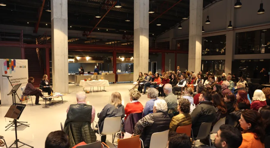 Pancar Deposu'nda Sinema ve Lezzet Şöleni: Yeşilçam'dan Bursa'ya Lezzet Dolu Bir Keşif!