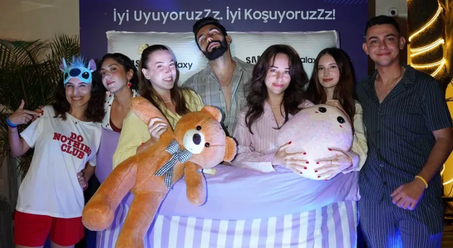 Pijamalarıyla Koştular! Galaxy Watch8 Etkinliği İstanbul'u Salladı