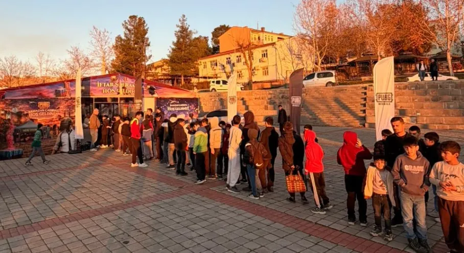 PUBG MOBILE Diyarbakır'ı Ramazan'da Birleştirdi! Aileler İftar ve Dijital Eğlenceyle Coşuyor