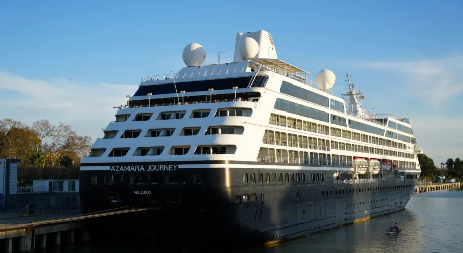 Rafael Nadal'dan Şaşırtıcı İş Hamlesi: Tenis Efsanesi Küresel Liman Deviyle Ortak Oldu!