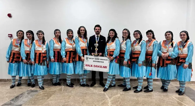 RTEÜ Halk Dansları Ekibi Türkiye İkincisi! Büyük Başarı Ankara'dan Duyuruldu