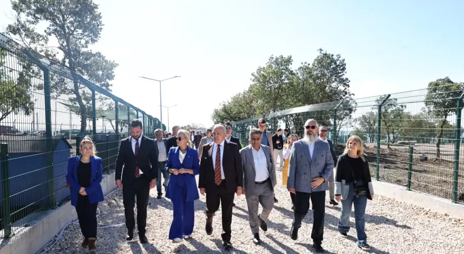 Sahipsiz Hayvanlar İçin “Umut Ağacı” Açıldı
