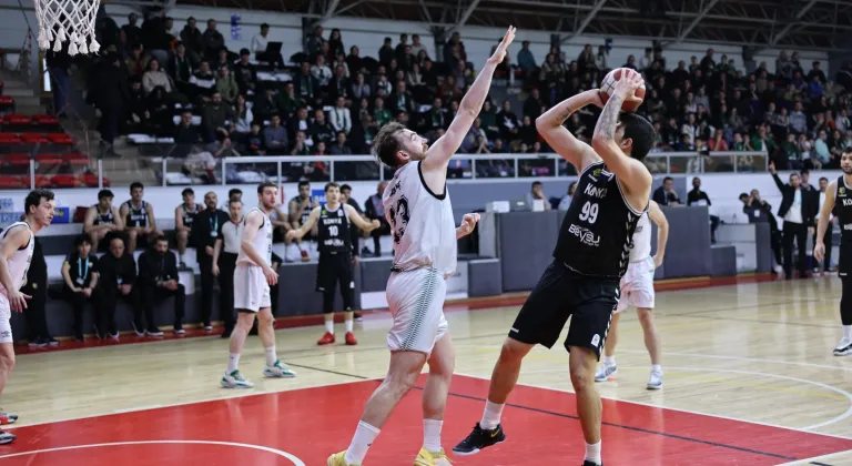 Sakarya Büyükşehir Basketbol Takımı Ankara'da Etimesgut ile Karşılaşacak