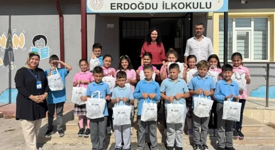 Sakarya'da Minik Öğrencilere Büyükşehir'den Coşkulu Okul Başlangıcı!