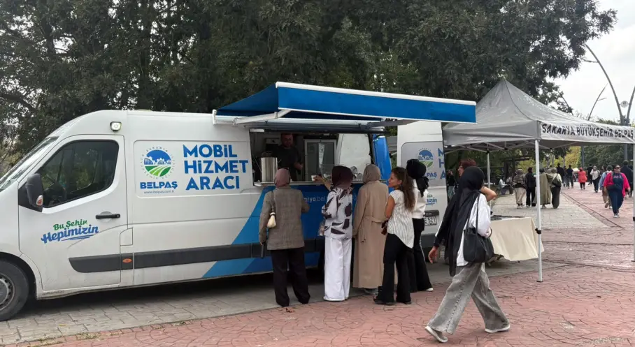 Sakarya’da Gençlere Sıcak Karşılama: Büyükşehir’den Öğrencilere Destek Rehberi