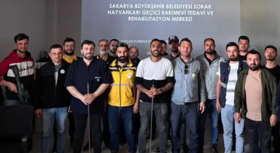 Sakarya'da Kurban Bayramı Öncesi Hayvan Yakalama Eğitimi: Kaçan Kurbanlıklara Anında Müdahale!
