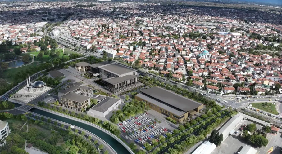 Sakarya’da Rayları Yer Altına Alacak Projede Kazı Başladı