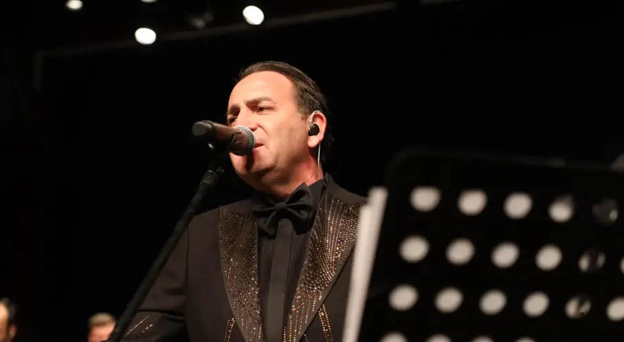 Sakarya’da Zeki Müren Şarkıları Konseri Yoğun İlgi Gördü