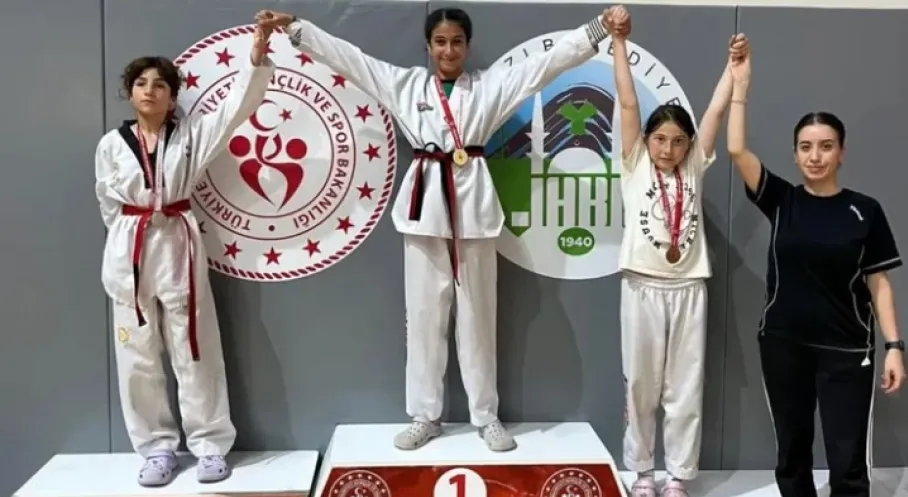 Sakarya'dan Madalya Yağmuru! Altyapı Sporcuları 82 Madalya ile Döndü