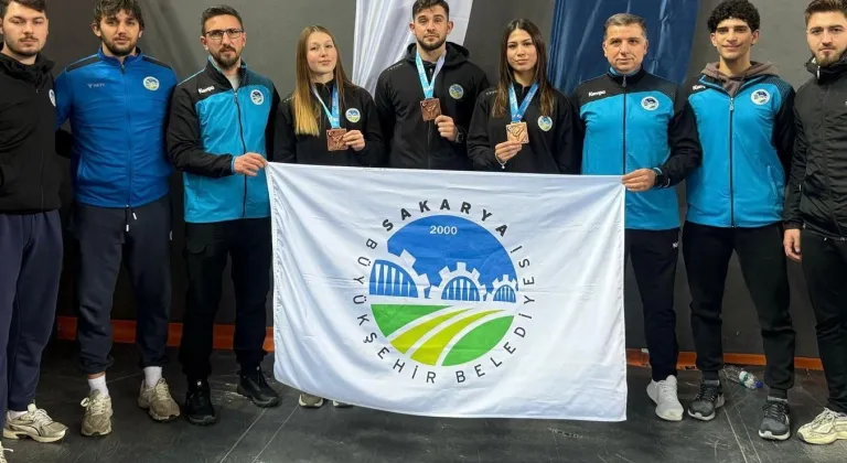 Sakaryalı Karateciler Milli Takım Biletini Aldı!