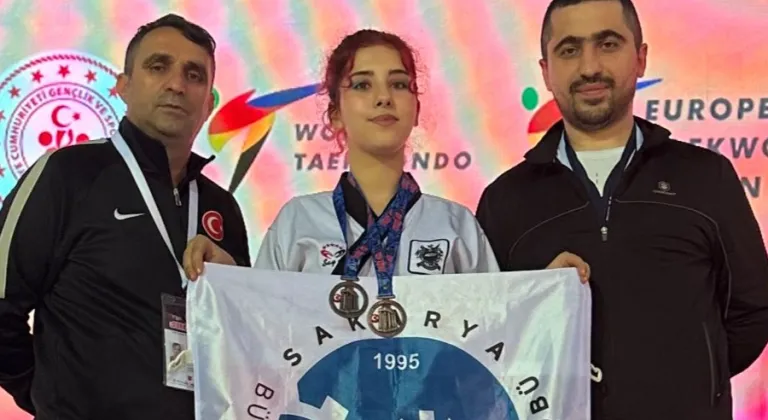 Sakaryalı Sporcu Zeynep Gül, Antalya'da Uluslararası Şampiyonada Parladı